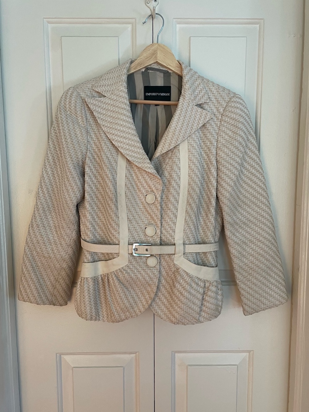Emporio Armani Made in Italy Belted Textured Vintage Blazer Size 10 Ivory Beige